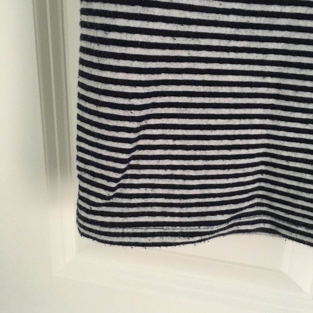 Zara Turtleneck Tunic - Picture 3 of 4